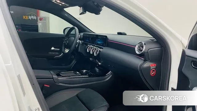 Mercedes-Benz A-Class W177 id 3347307 из Кореи 8