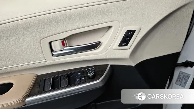 Toyota Sienna 4th Generation id 3094687 из Кореи 8