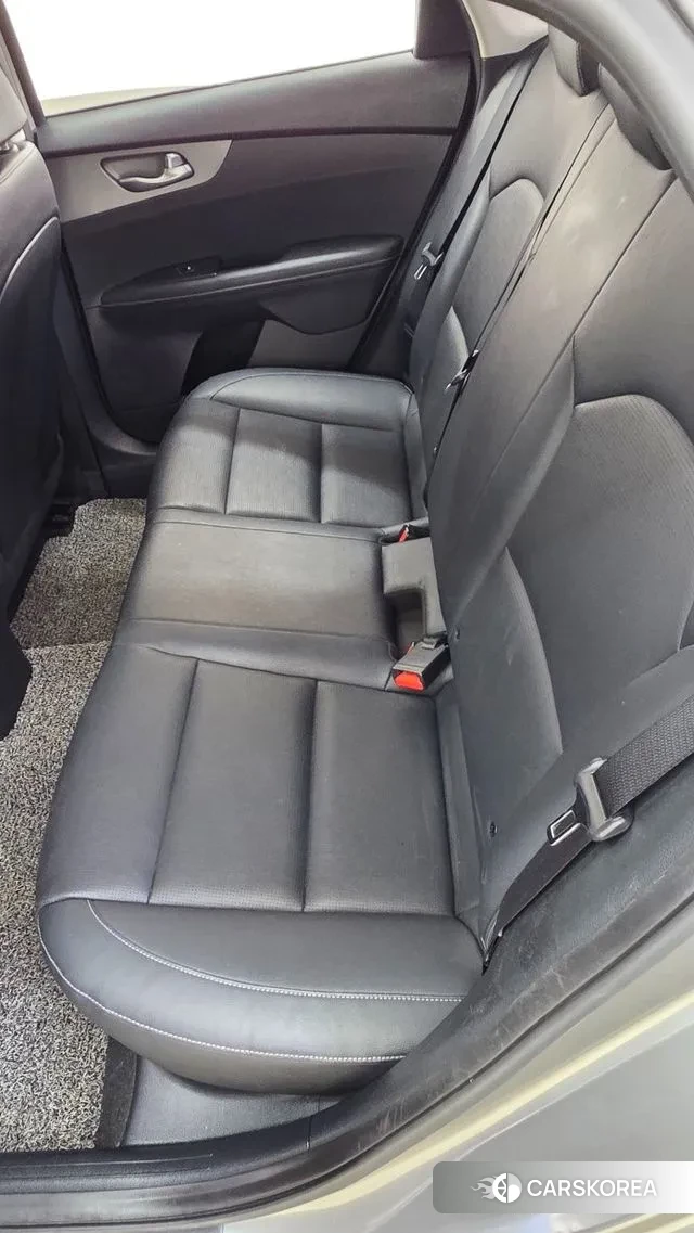 Kia Come New K3 id 3636743 из Кореи 8