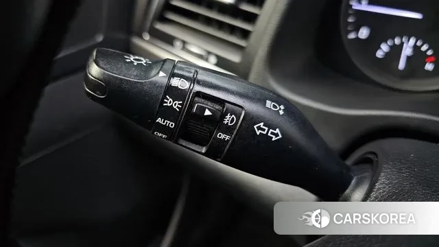 Hyundai Avante AD id 3474930 из Кореи 8