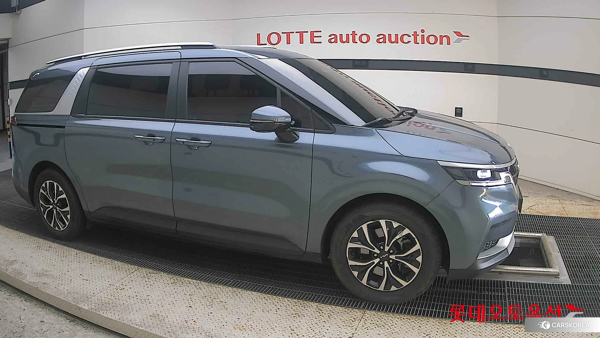Kia Carnival id 4909249 из Кореи 8
