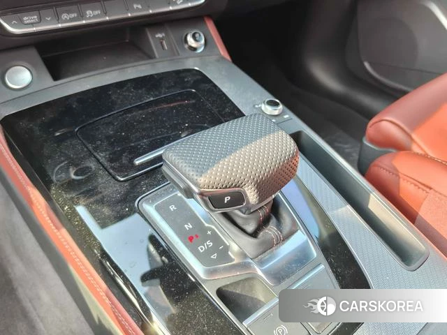 Audi Q5L id 4205800 из Китая 8
