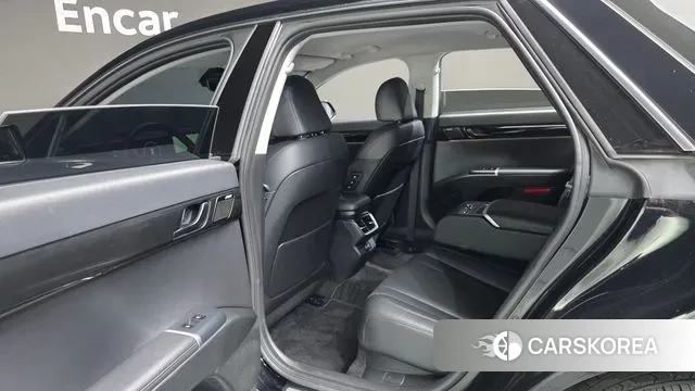 Hyundai Grandeur (GN7) id 3394400 из Кореи 8