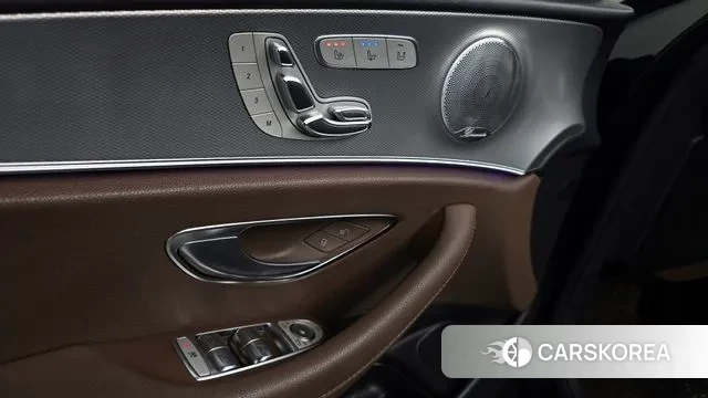 Mercedes-Benz E-Class W213 id 3284212 из Кореи 8