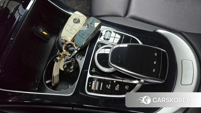 Mercedes-Benz C-Class W205 id 3813586 из Кореи 8