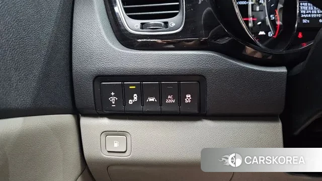 Kia The New Carnival id 3050654 из Кореи 8