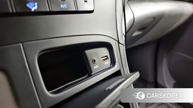 Hyundai The New Grand Starex id 3598937 из Кореи 8