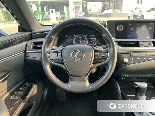 Lexus ES id 4300130 из Китая 8