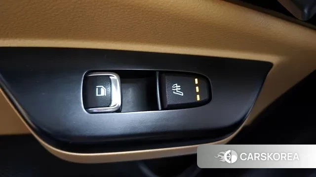 Kia Carnival 4th generation id 3707399 из Кореи 8