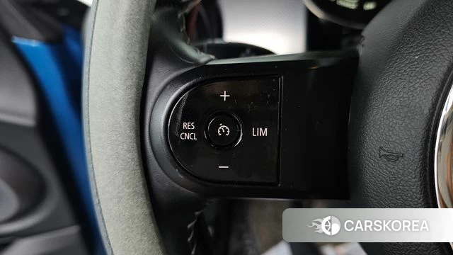 Mini Cooper Electric id 4475527 из Кореи 8
