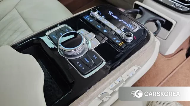 Genesis G90 id 3368676 из Кореи 8