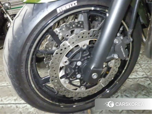 Kawasaki ZRX 1200 id 4192729 из Японии 8