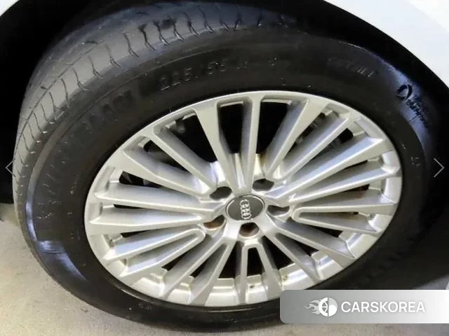 Audi A6 (C8) id 3335879 из Кореи 8