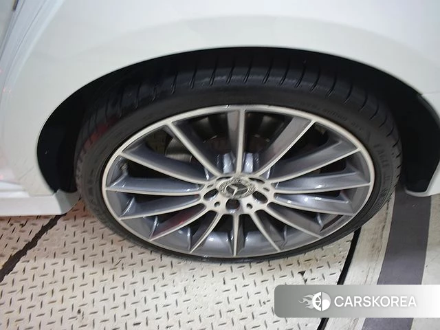 Mercedes-Benz E-Class W213 id 4495060 из Кореи 8