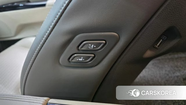 Kia Carnival 4th generation id 4936336 из Кореи 8