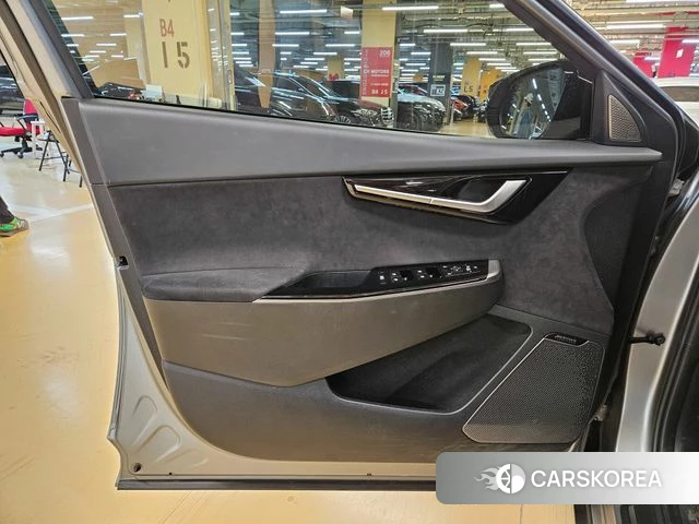 Kia EV6 id 4230877 из Кореи 8