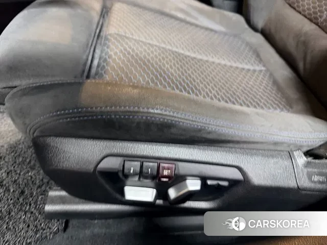 BMW 1 Series (F20) id 3789853 из Кореи 8