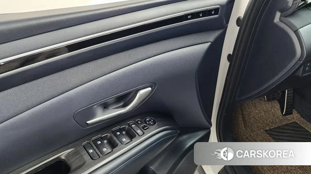 Hyundai Tucson (NX4) id 4936677 из Кореи 8