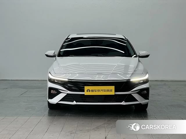Hyundai Elantra id 4276523 из Китая 8