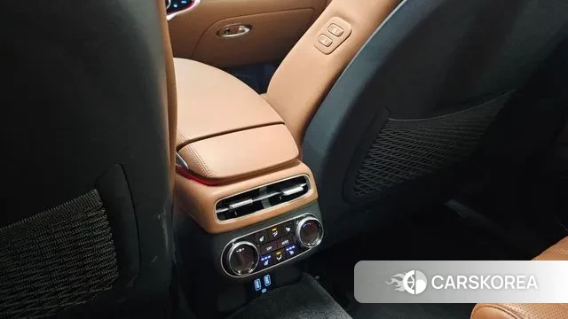 Genesis GV70 id 3002455 из Кореи 8