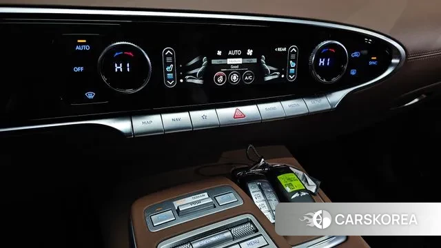 Genesis GV70 id 3550475 из Кореи 8