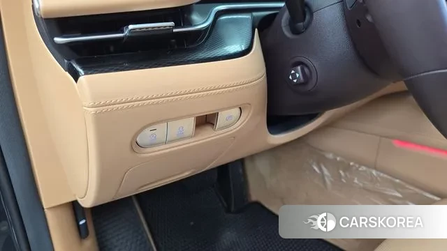 Genesis G90 (RS4) id 3011537 из Кореи 8