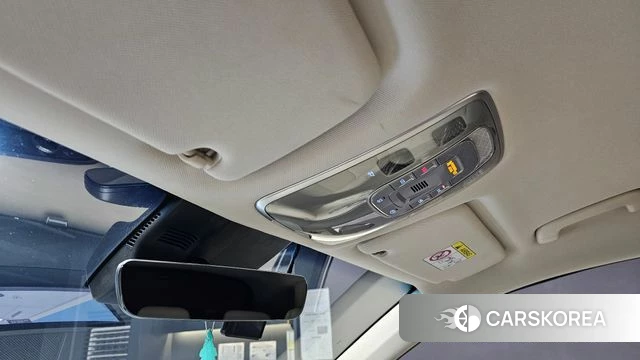 Genesis GV70 id 3872339 из Кореи 8