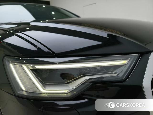 Audi A6L id 4261584 из Китая 8