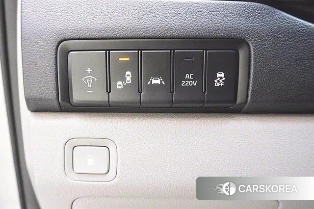 Kia The New Carnival id 2540402 из Кореи 8