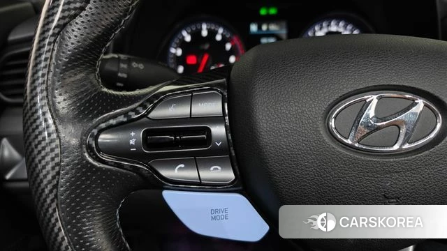 Hyundai Veloster (JS) id 4688235 из Кореи 8