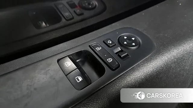 Hyundai Staria id 3721658 из Кореи 8