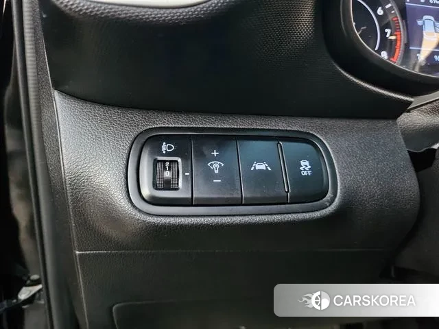 Hyundai Venue id 3451559 из Кореи 8