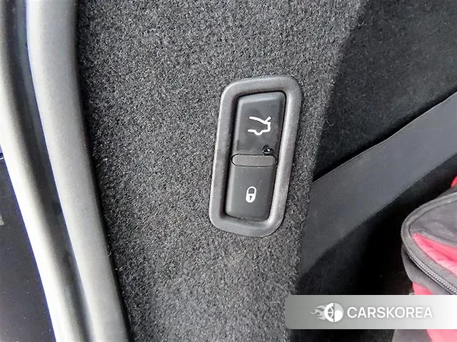 Maserati Levante id 3593385 из Кореи 8