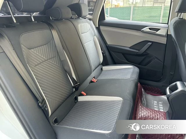 Volkswagen Tuyue id 4221721 из Китая 8