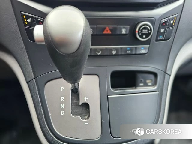 Hyundai The New Grand Starex id 4546953 из Кореи 8