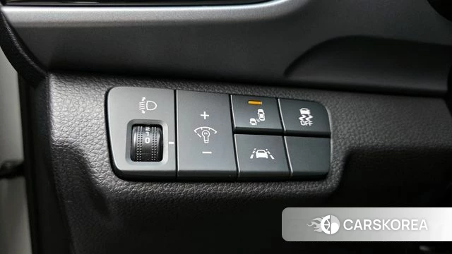 Kia Stonic id 3813573 из Кореи 8