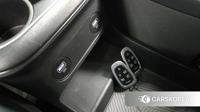 Hyundai Ionic 5 id 3963702 из Кореи 8