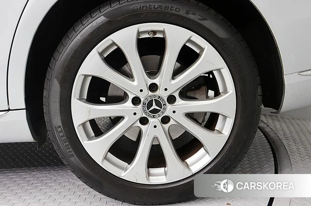 Mercedes-Benz E-Class W213 id 4595487 из Кореи 8