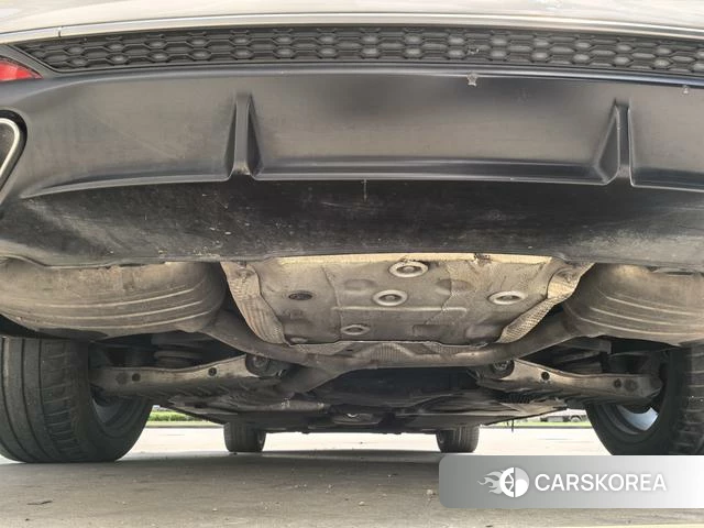 Audi A4L id 4215082 из Китая 8