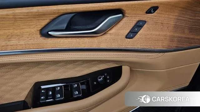 Jeep Grand Cherokee (WL) id 2974335 из Кореи 8