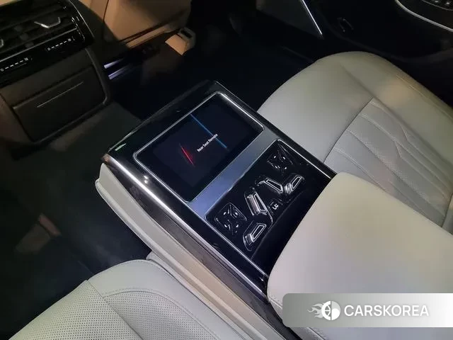 Audi A8 (D5) id 3571676 из Кореи 8