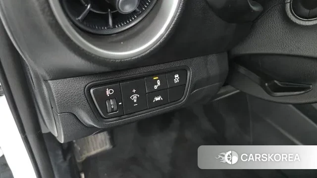 Kia Come New K3 id 3170570 из Кореи 8