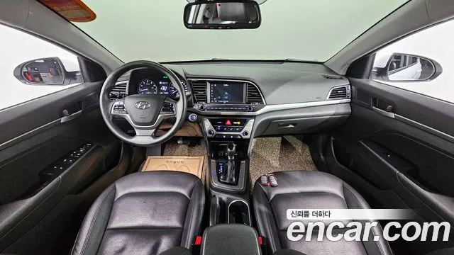 Hyundai Avante AD id 2542856 из Кореи 8