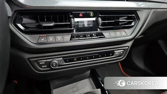 BMW 1 Series (F40) id 2990207 из Кореи 8