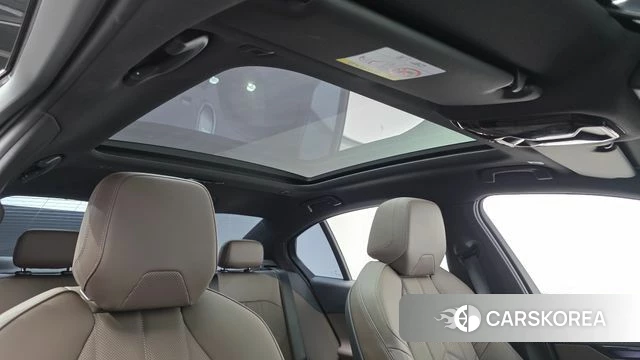 BMW 5 Series (G60) id 3850250 из Кореи 8