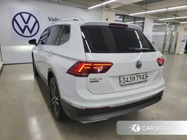 Volkswagen Tiguan Allspace id 3608232 из Кореи 8