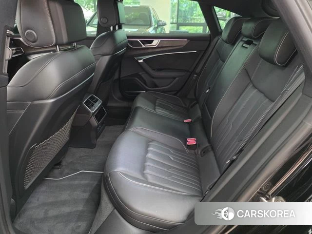 Audi A7 (4K) id 4594396 из Кореи 8