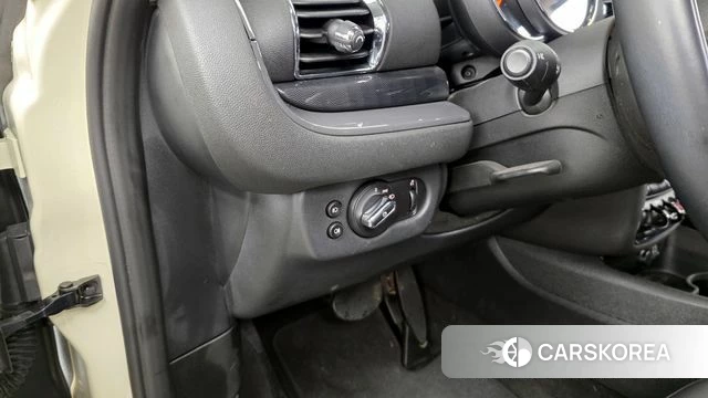 Mini Cooper Clubman id 4180822 из Кореи 8