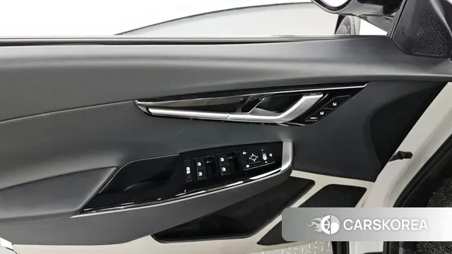 Kia EV6 id 2984184 из Кореи 8