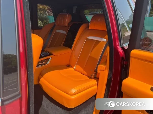 Rolls-Royce Cullinan id 3444593 из Кореи 8